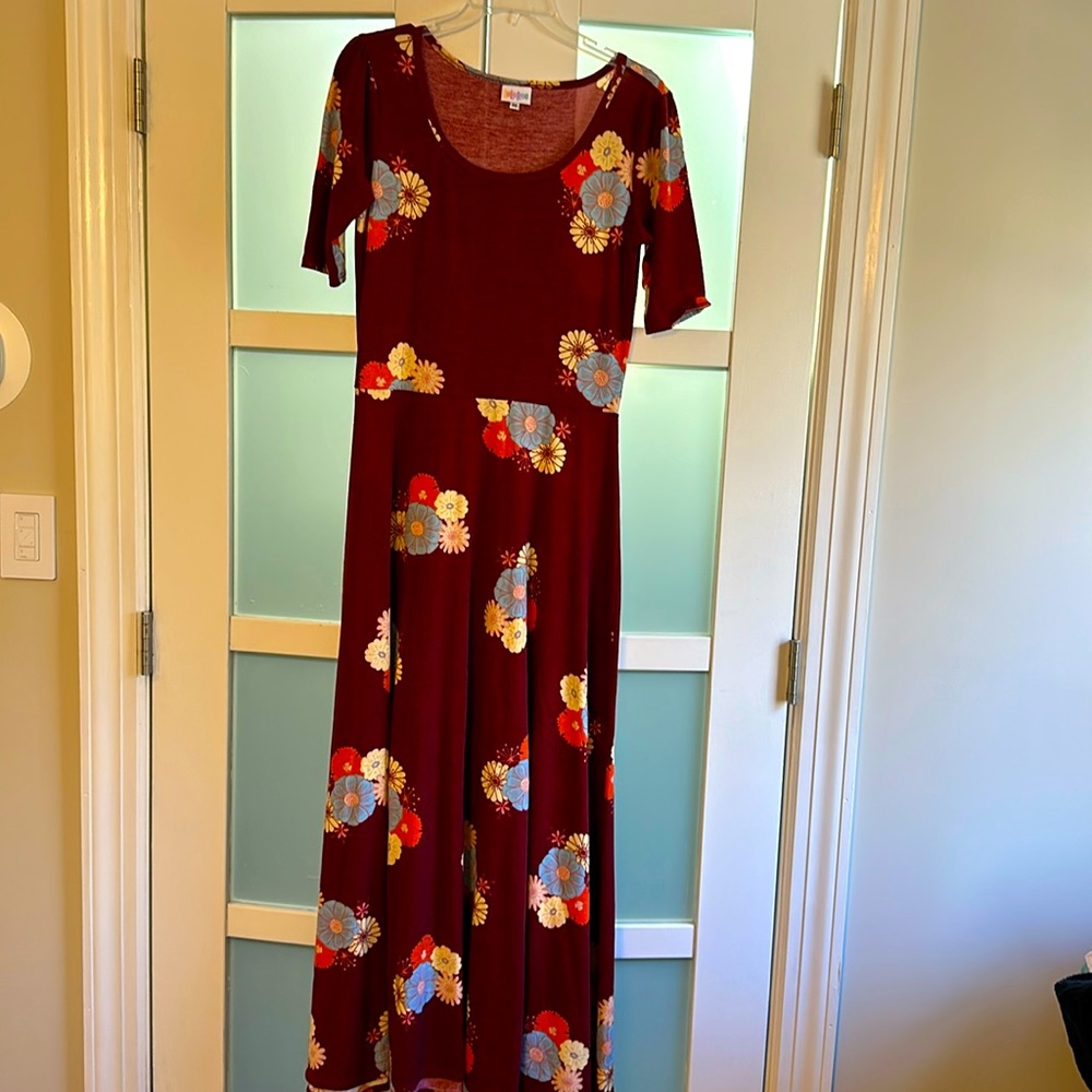 Lularoe burgundy Ana dress